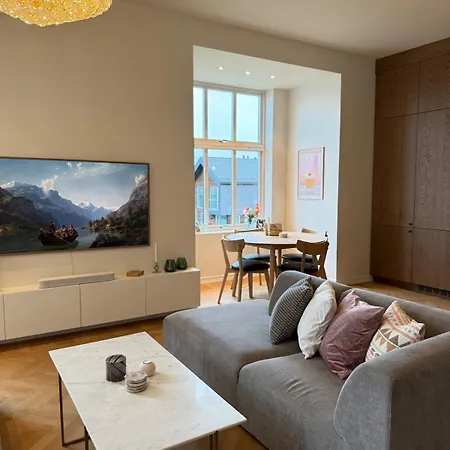 Exclusive Near Centre Apartment